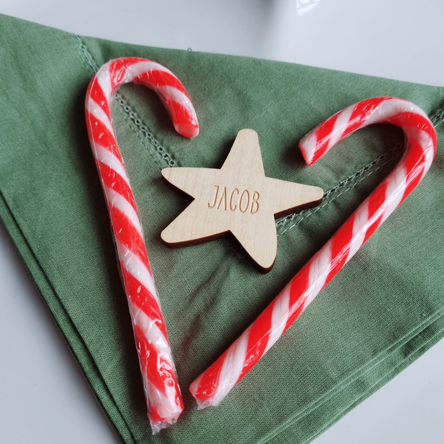 Christmas Star Personalised Place Setting - Unique Christmas Name Table Decorations - Reusable Christmas Gift Tags for Zero Waste Giving