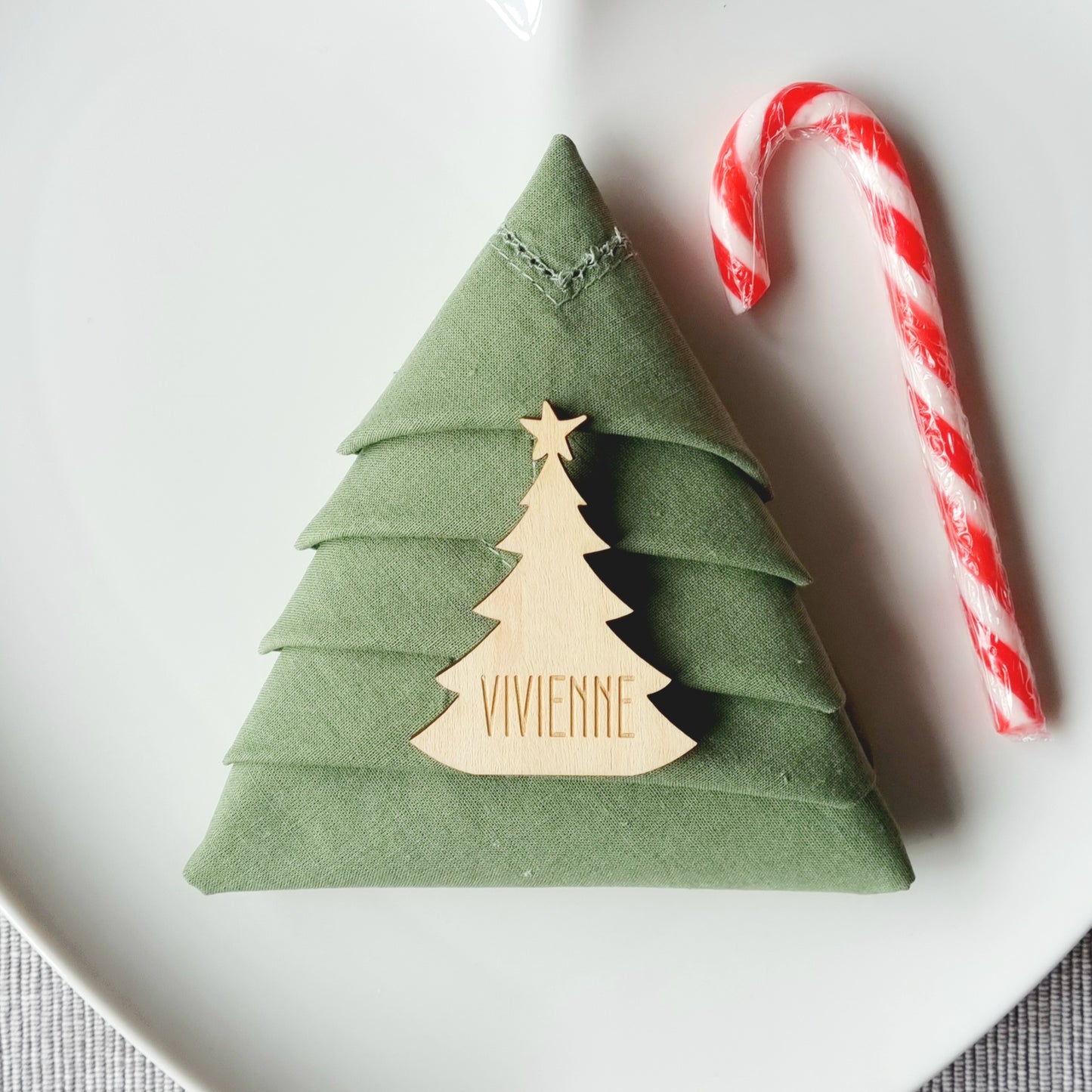 Christmas Tree Personalised Place Setting - Unique Christmas Name Table Decorations - Reusable Christmas Gift Tags for Zero Waste Giving