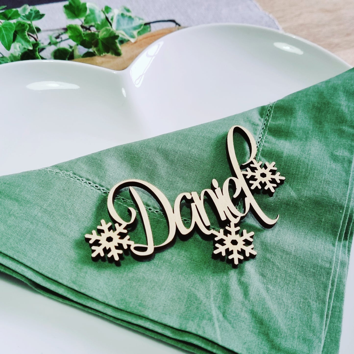 Snowflake Christmas Place Names - Winter Wedding Place Settings